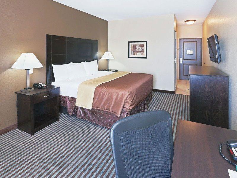 La Quinta By Wyndham Houston Energy Corridor Hotel Room photo